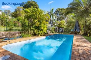 Image of Stylish Home in Fig Tree Pocket near Lone Pine