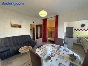 Image of Studio alcôve 4 pers à 50m de la plage avec balcon et cave vélos, Saint-Jean-de-Monts - FR-1-224C-448