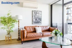 Image of Waterfront 2BR Docklands apt w Balcony&FreeParking#8316