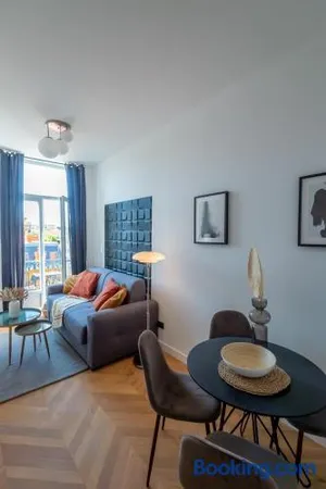 Image of 301a Charming 2 rooms refurbished super center