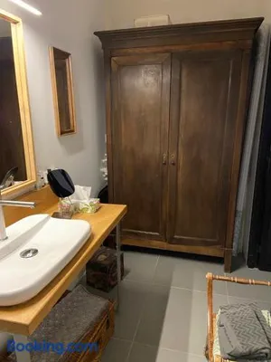 Image of Suite privée avec accès jardin en coeur de village