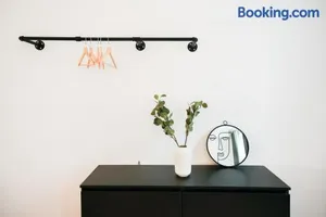 Image of 80qm Apartment in Krefeld zentral gelegen mit hohen Decken - BEUYS Apartments - Krefeld