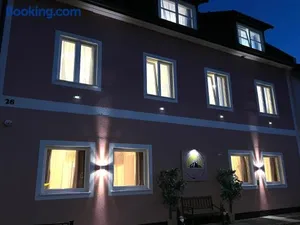 Image of Kirschbaum Apartment