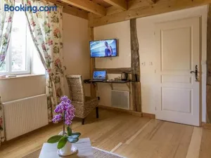 Image of Chambre Printanière avec Parc et Activités en Nature - FR-1-589-722