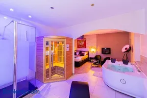 Image of Suite Romantique & Spa
