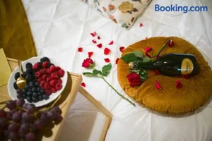 Image of Arty room JACCUZI & SPA CENTRE VILLE HAUT DE GAMME