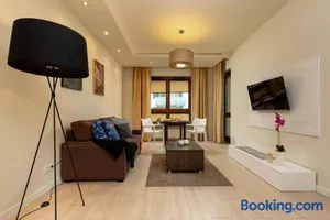 Image of Apartments Warsaw Giełdowa 4 by Noclegi Renters