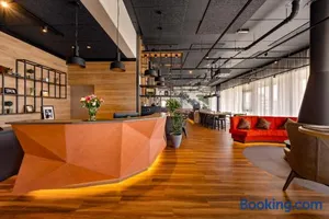 Image of Zündwerk - Motel