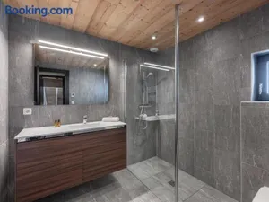 Image of Le savoisien - Apt n6 - BO Immobilier -Châtel Multipass 2025 en Été en option au tarif de 3 euro par jour et par personne