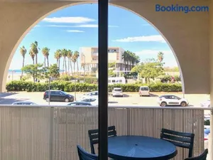 Image of T2 A DEUX PAS DES PLAGES QUARTIER DES QUILLES
