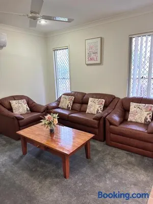 Image of Four bedroom large family home close to Ipswich city