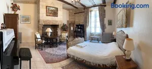 Image of 16th Century Manoir du Belvedere - central, unique, historical, with all modern amenities