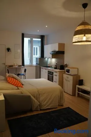 Image of Studio cosy Eglise Notre-Dame-des-Calades