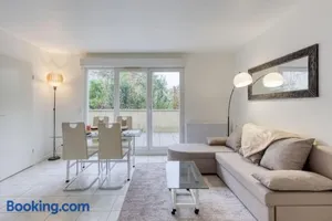 Image of Appartement F2 haut de Montreuil