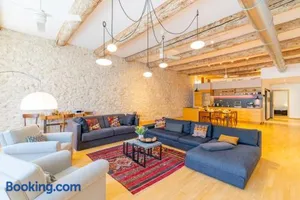 Image of L'Arsenal - très bel appartement sur le Vieux-Port
