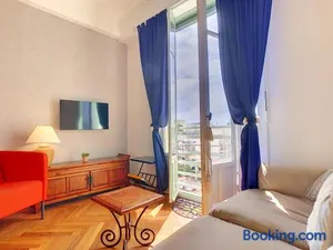 Image of Nestor&Jeeves - HAPPINESS BEACH - Central - Close sea - Top floor