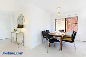 Image of North Facing Gem