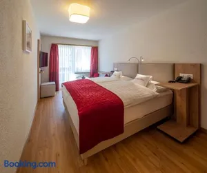 Image of Hotel Sonne St. Moritz 3* Superior
