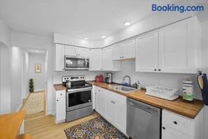 Image of Great Two Bedroom w off Street Parking to Explore the City Close to Downtown Airport Ballparks