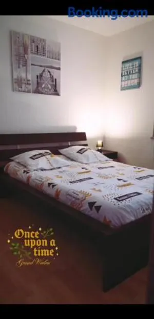 Image of Hôte "Il était une fois"