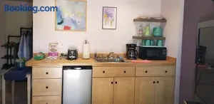 Image of Best Little Guesthouse in Melrose! New Listing!
