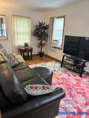 Image of Cottage by the park