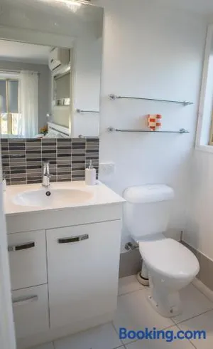 Image of Stays with Ripley 3 min to hospital and beach Pet friendly