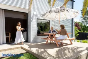 Image of John and Jane's Beechworth