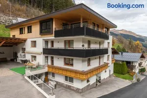 Image of Apart Harmonie