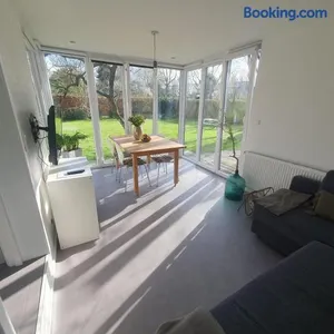 Image of Zelfstandig gastenverblijf in het groene Haren nabij Groningen