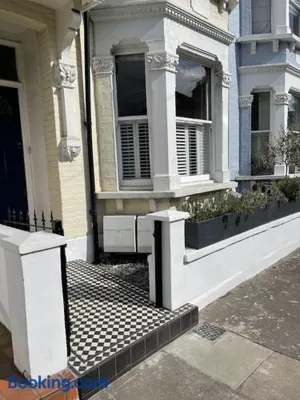 Image of Beautiful ground floor garden flat