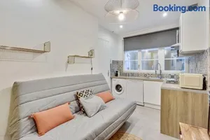 Image of 143 Suite La Française Superbe Appartement à Paris