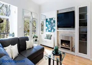 Image of Snowgums 15
