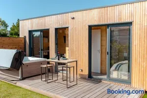 Image of Le Laponya - Chalets climatisés avec SPA & Borne de recharge