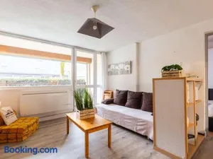 Image of Appartement T2 avec Balcon pour 4 pers - Saint-Lary-Soulan - Sud-Est avec Parking et Casier à Ski - FR-1-457-332