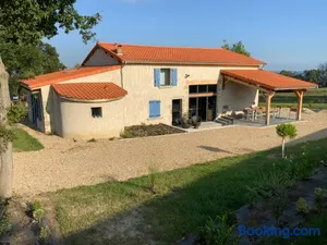 Image of CHEZ LE DAMIAN