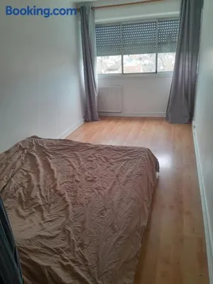 Image of Chambre a louer dans appartement sympa à 10 min du rer b massy palaiseau