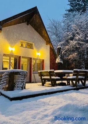Image of Chalet cosy entre lacs et montagnes