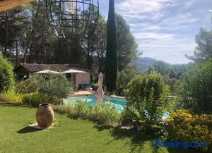 Image of Bastidon de Moon