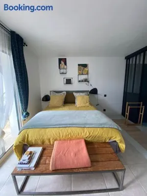 Image of COSY ROOM PRIVATE BATH AND GARDEN