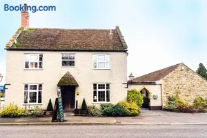 Image of The Half Moon Inn and Country lodge