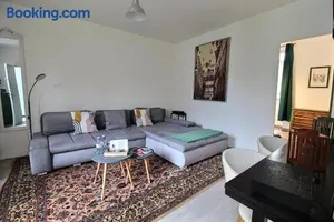 Image of Le Félix Pyat BY PRIMO C0NCIERGERIE