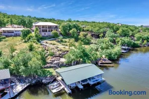 Image of Lake Marble Falls on The Rocks and Concierge Service