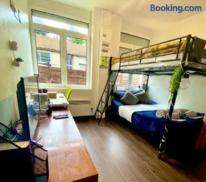 Image of Appartement intégral , Nanterre La Défense Paris , propre à côté de tous commodité