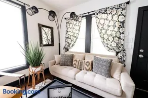 Image of Cozy & Stylish Home in Downtown Atlanta