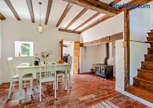 Image of Corner Cottage - Kent