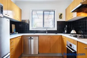 Image of Darlington Hideaway - Close to everything