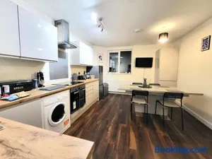 Image of Guest House - close to all amenities