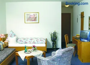 Image of Hotel Garni Hubertushof