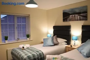 Image of StayNEC Coach House Birmingham - For Company, Contractor & Leisure Stays - NEC, HS2, JLR, Airport